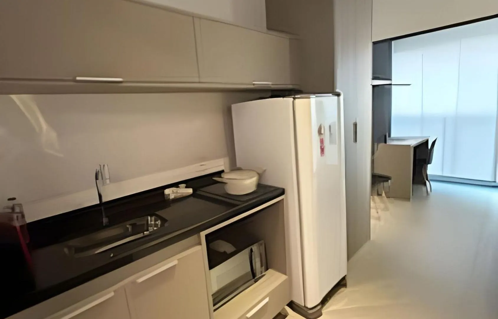 Lindo Apto A 1Min Do Metro E 100M Av Paulista 144 São Paulo 0*,